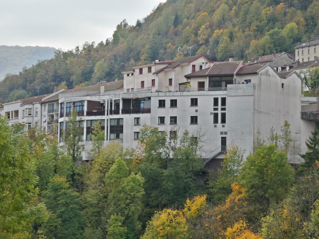 Jura Hotel Restaurant Le Panoramic Сен-Клод Экстерьер фото